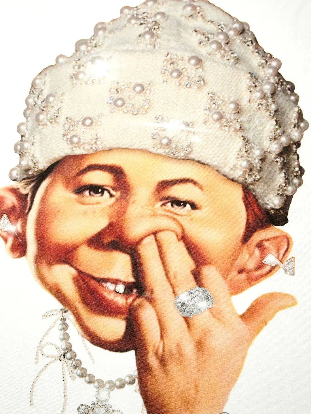 NOISSEY Bad Boy Headband Pearl Hat Tee - Pluto 5ive LLC T-Shirt