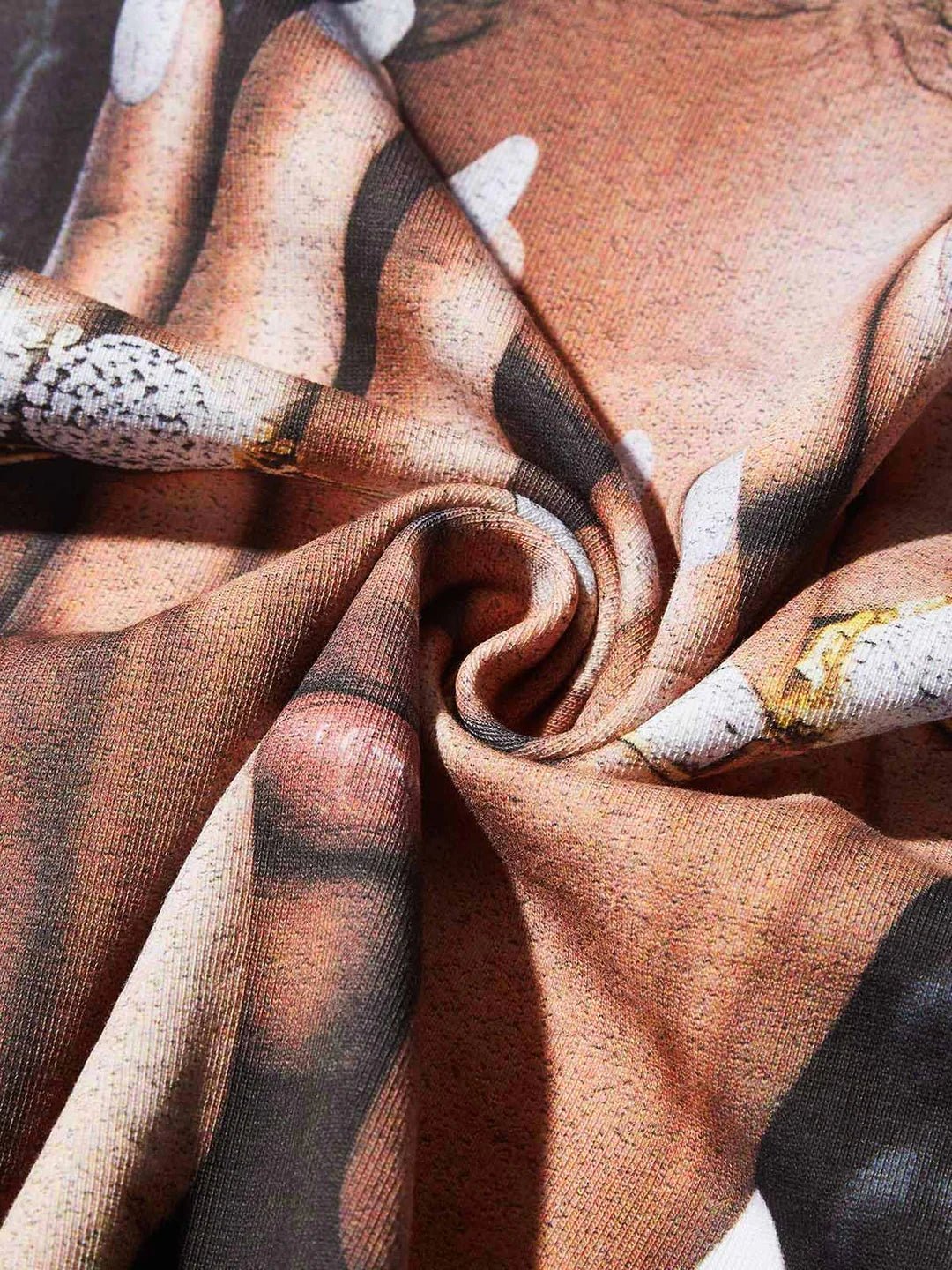 NOISSEY Girl Gilded & Nail Art Cropped Tee - Pluto 5ive LLC T-Shirt