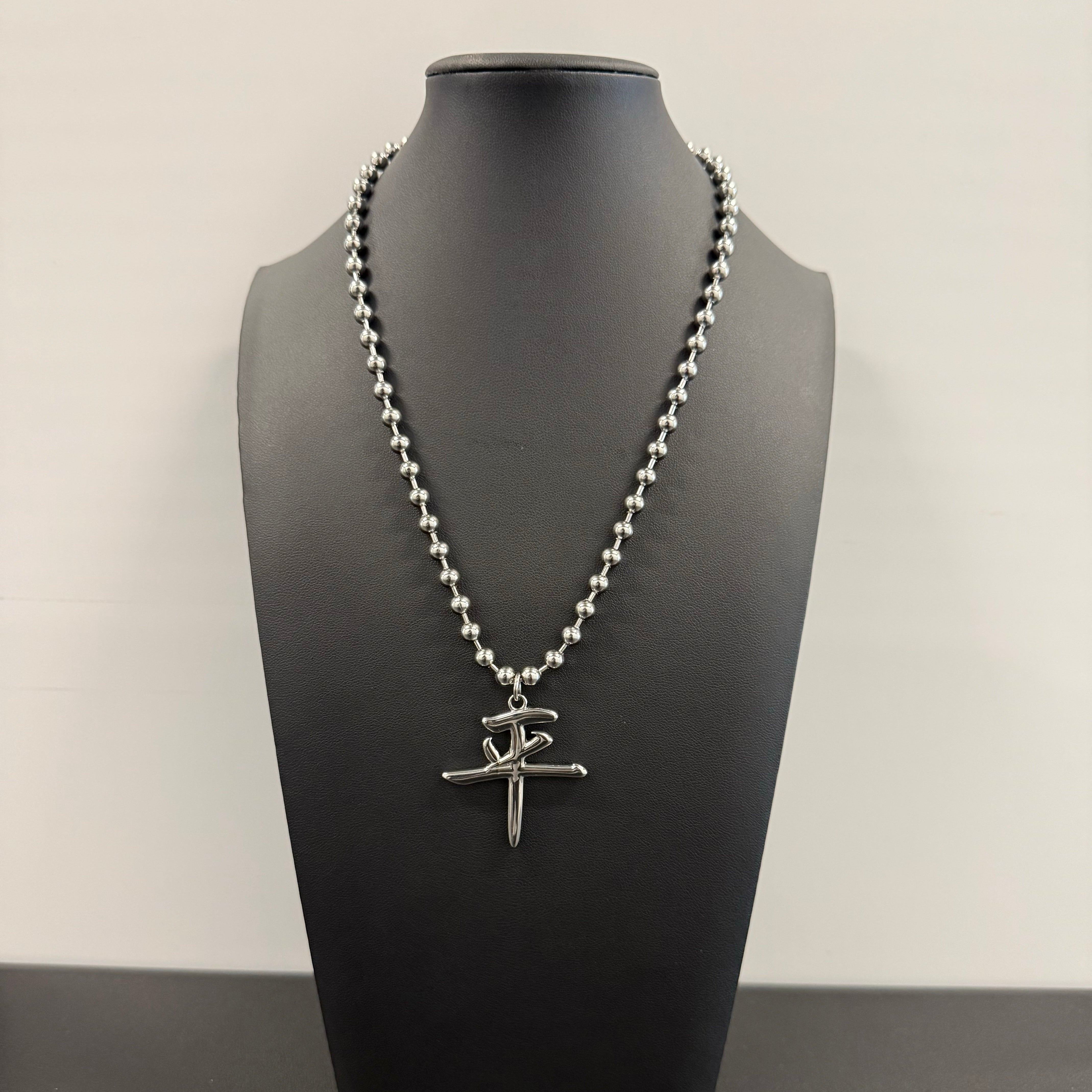 Strength Necklace – Silver – Pluto 5ive LLC