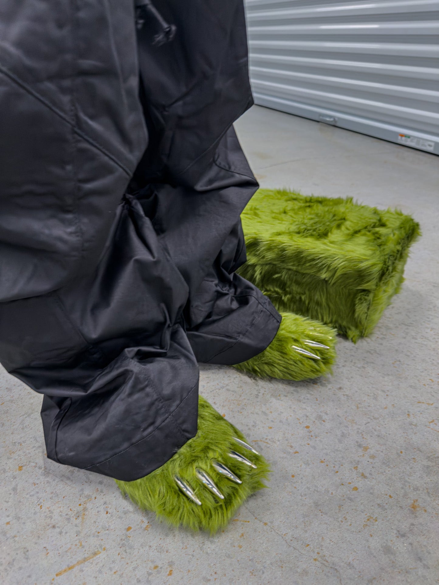 Bravest Studios Green Bear Claw Mules - Pluto 5ive LLC shoes