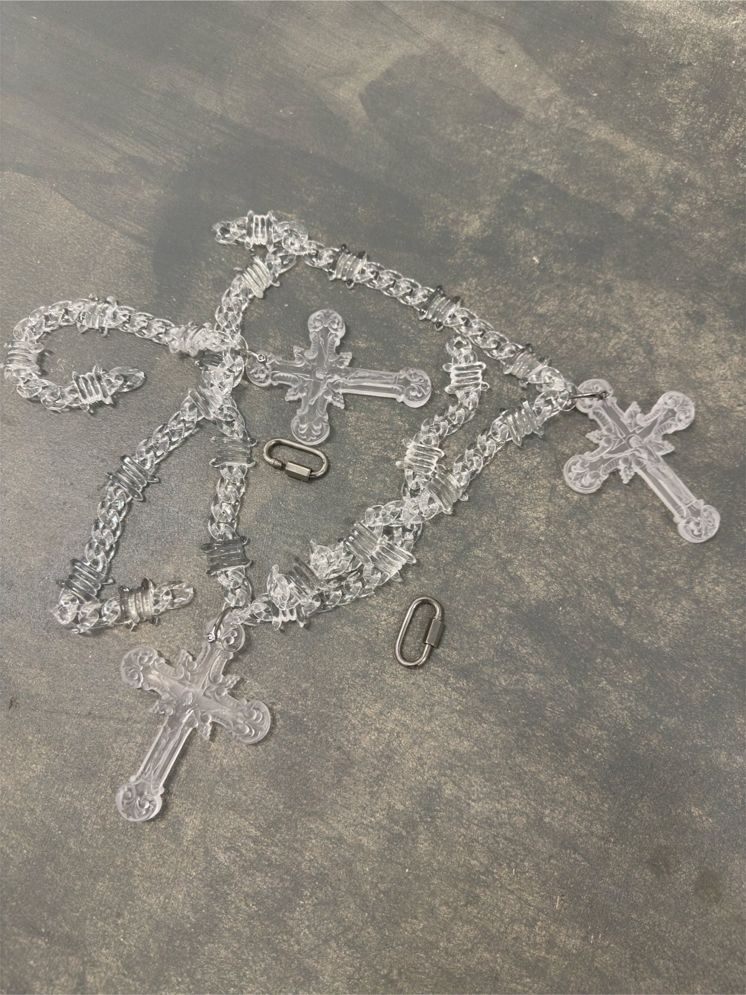 JESUS CRUCIFIX NECKLACE - Pluto 5ive LLC jewelry